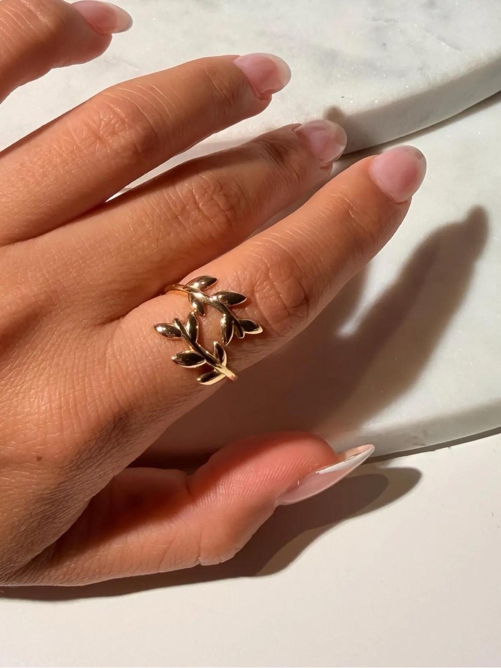 14K Real Solid Yellow Gold Open Adjustable Leaves Ring size 6
